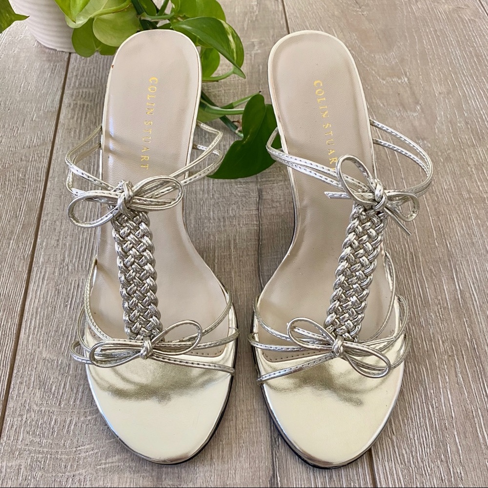 Colin Stuart Heels With Bows Silver Size 7.5